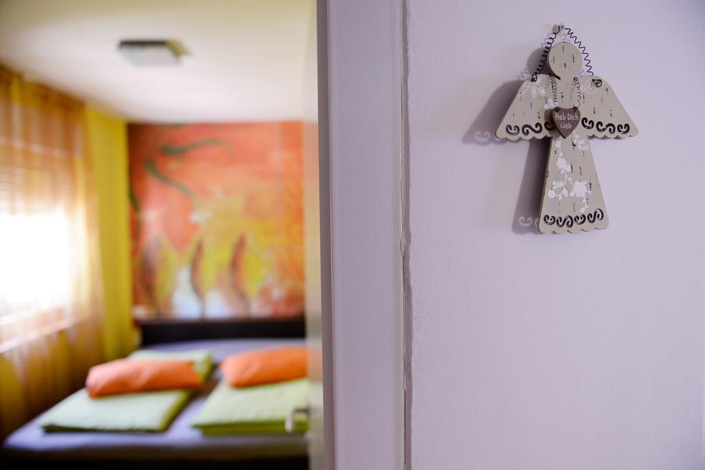 Apartment And Rooms Hisa Sonca Kobarid Quarto foto