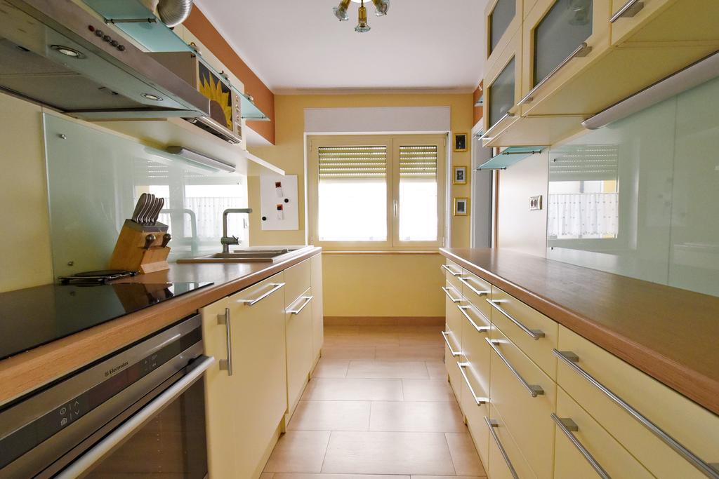 Apartment And Rooms Hisa Sonca Kobarid Quarto foto