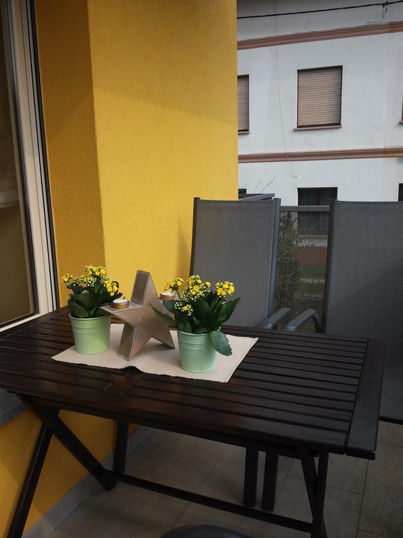 Apartment And Rooms Hisa Sonca Kobarid Quarto foto